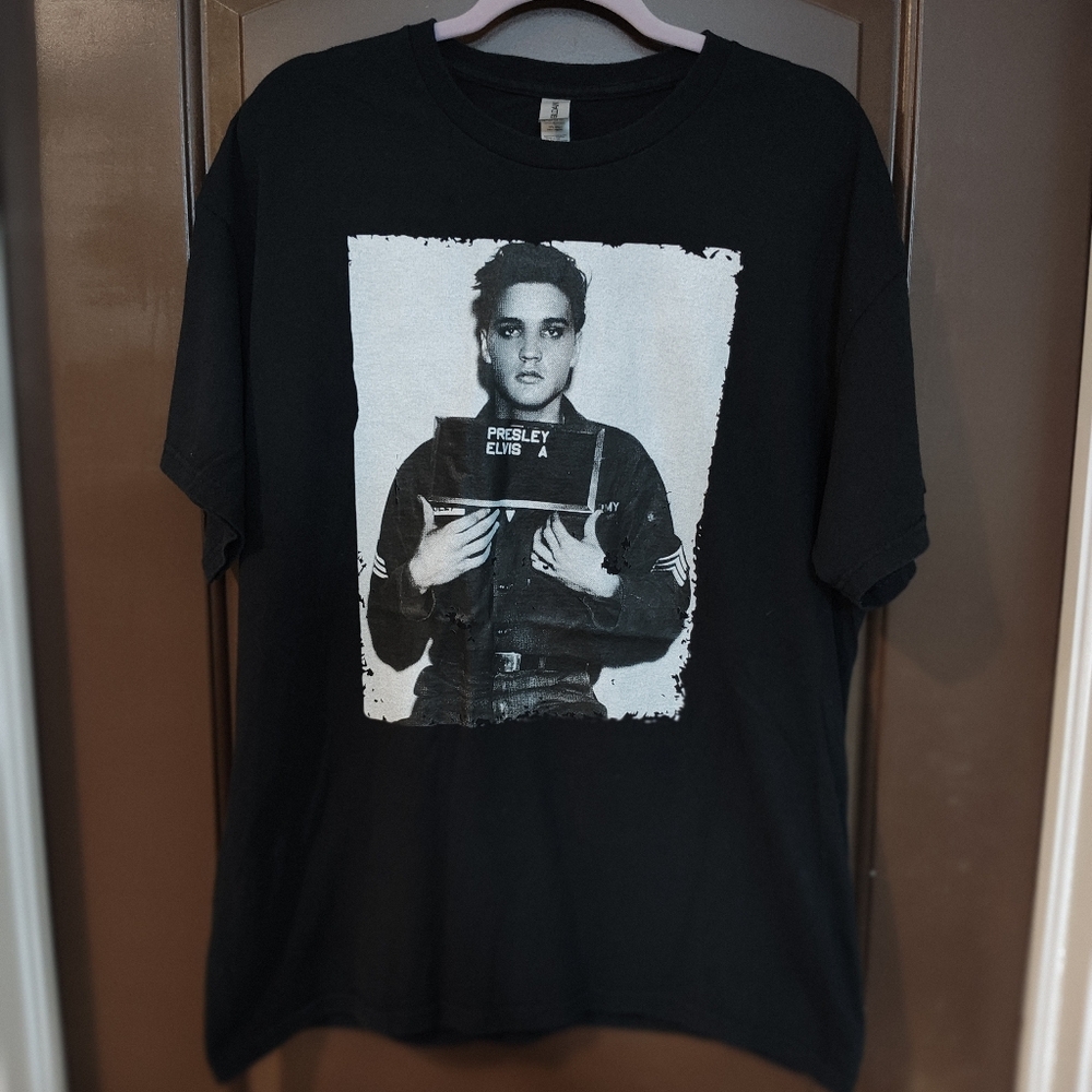 Elvis Presley Mug Shot Black Graphic T-Shirt XL